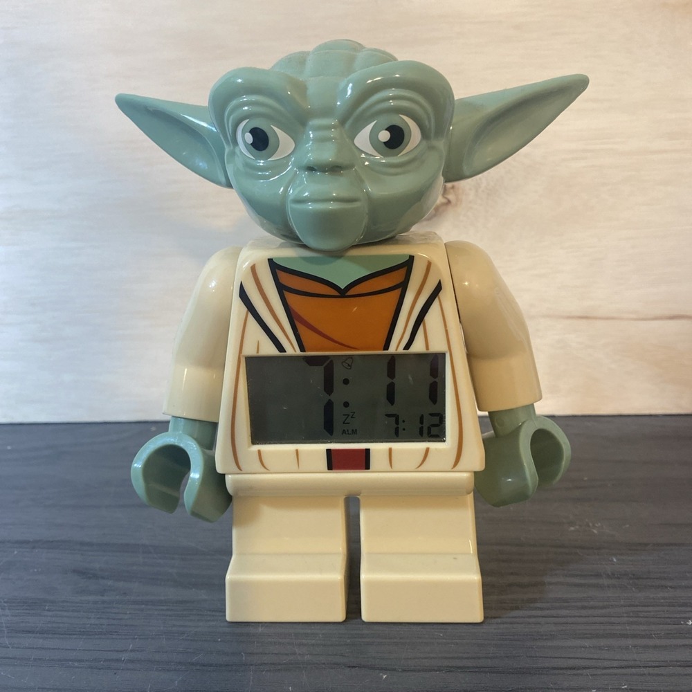 LEGO‎ Star Wars Yoda Minifigure Alarm Clock 9003080 – Working & Tested – Lighted